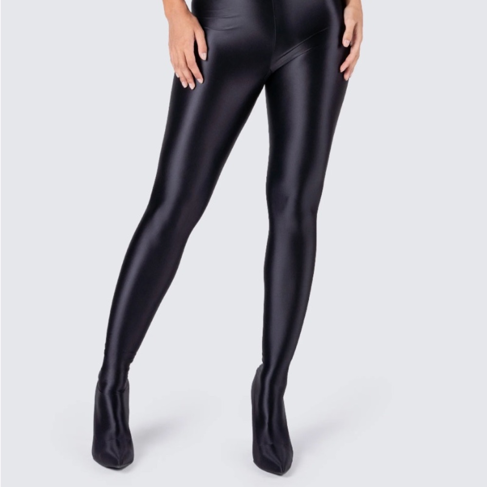 Fashion Nova Shiny Black Leggings